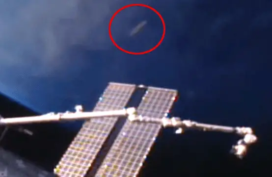 cigar-shaped-ufo-nasa