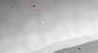 NASA Curiosity Rover Sends Images Of Apparent Disc-Shape UFO