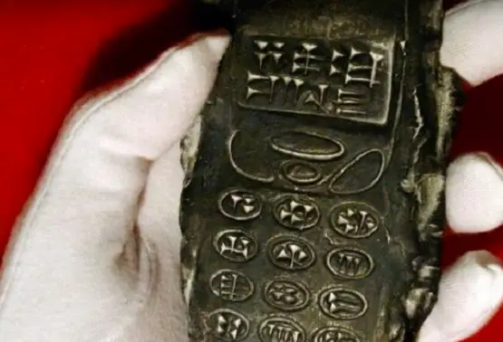ancient-phone
