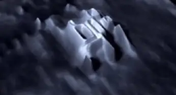 UFO Hunter Claims He Discovered Artificial Structures in Huge Cities On Venus