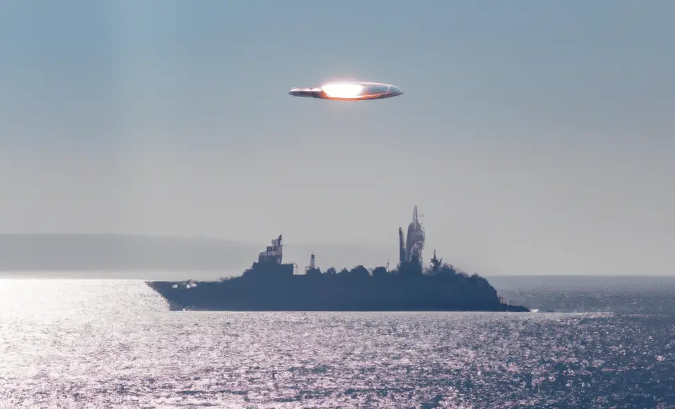 ufo-over-navy-ship