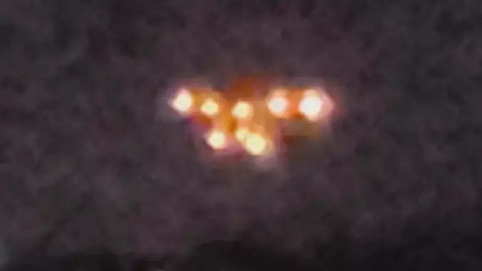 UFO sighting over Glendale, AZ