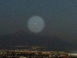 UFO over Popocatépetl volcano