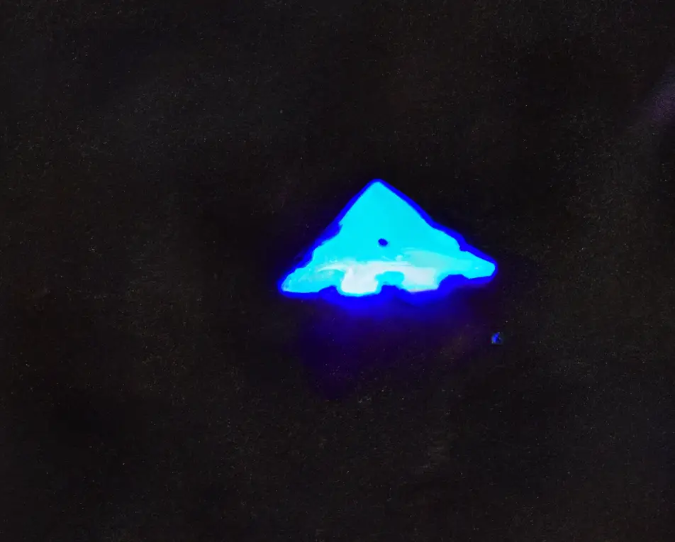 triangular ufo sightings